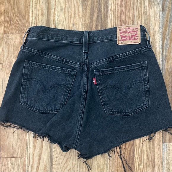 Levi’s button fly shorts sz 28 - Picture 2 of 14